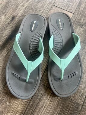 Okabashi Women's Mint and Grey Breeze flip flops size M (Women's 6.5–7.5)